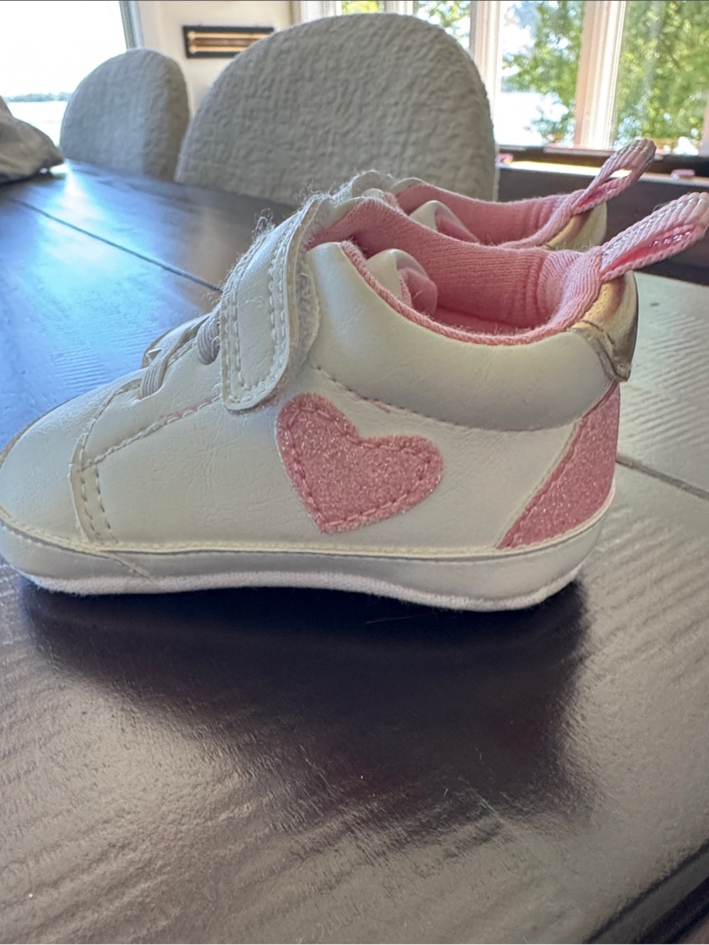 Lily & Dan Baby Walker Shoes with Pink Heart Accent - White & Pink sz 3-6 months